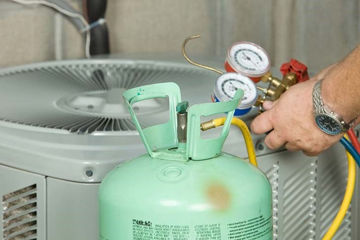 Điều hòa bị chảy nước? Nguyên nhân và cách khắc phục